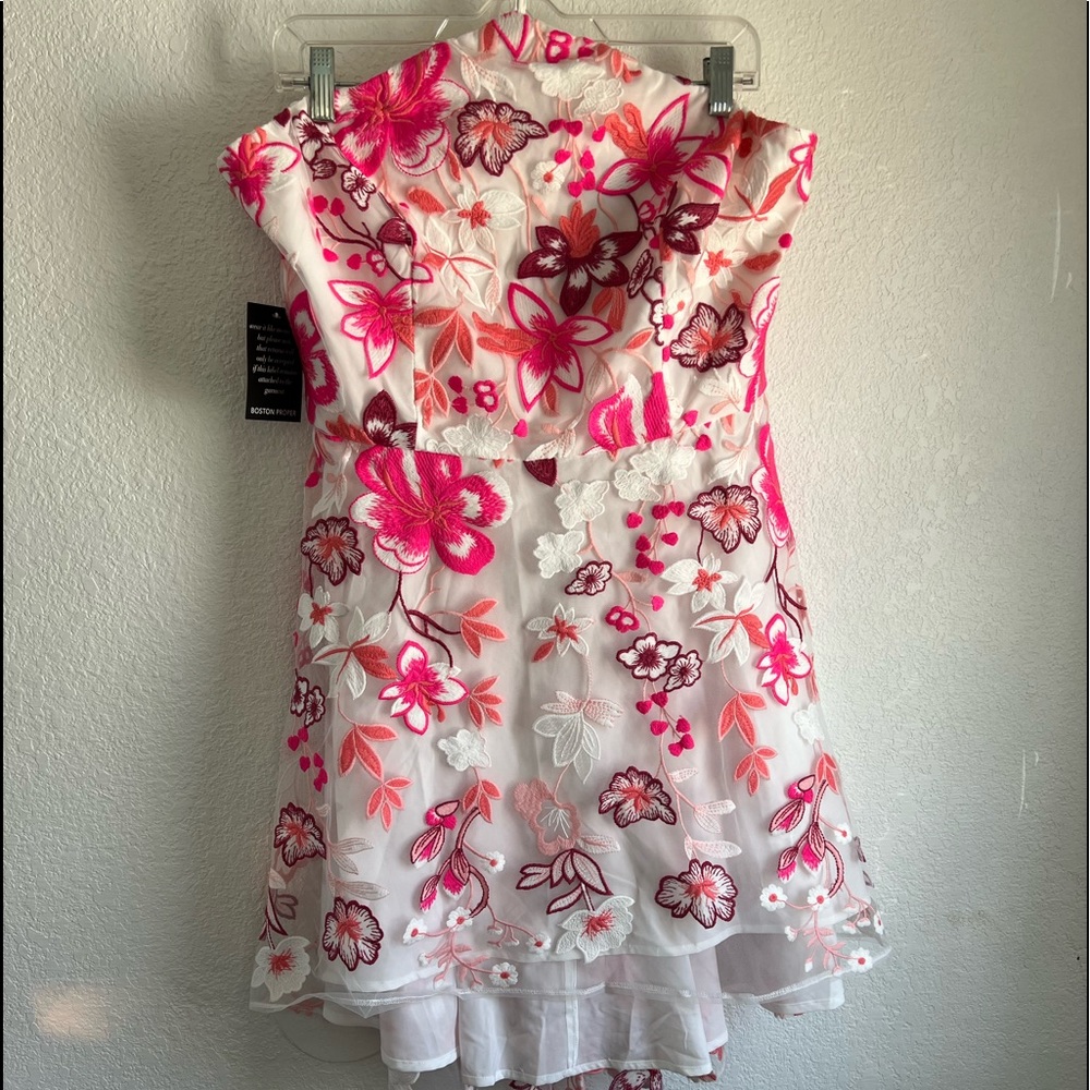 Strapless embroidered flower dress